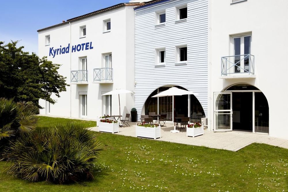 Hôtel Kyriad La Rochelle Centre Ville Exterior foto